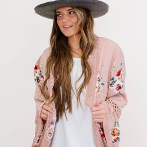Amoli Inspiring Dreams Floral Flare Sleeve Kimono